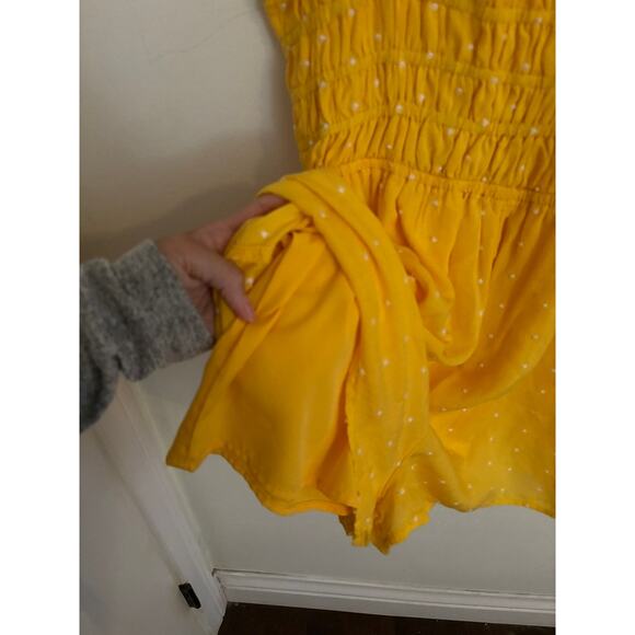 Urban Outfitters Romper Women's XS Yellow White Dots Cleo Embroidered Tie Back - Picture 5 of 10